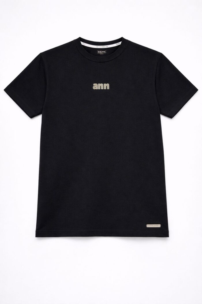 Premium Soft Textured T-shirt in Black - Image 4